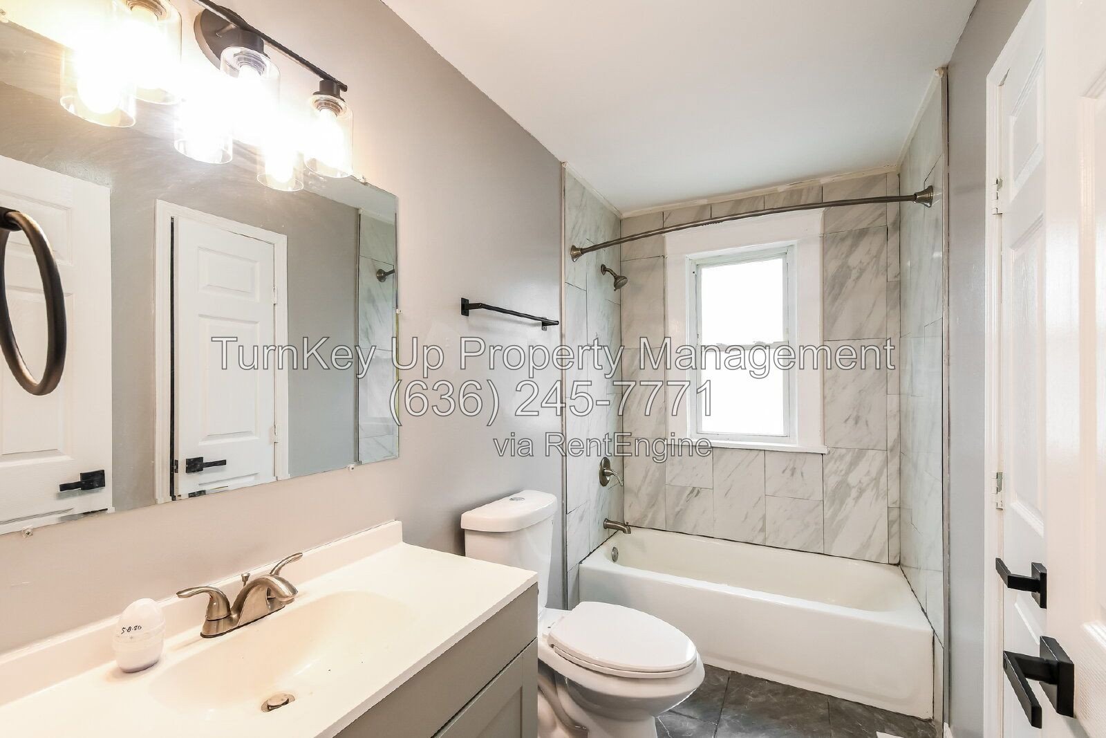 Spacious 3-Bedroom Home with Plenty of Living Space in St. Louis! property image