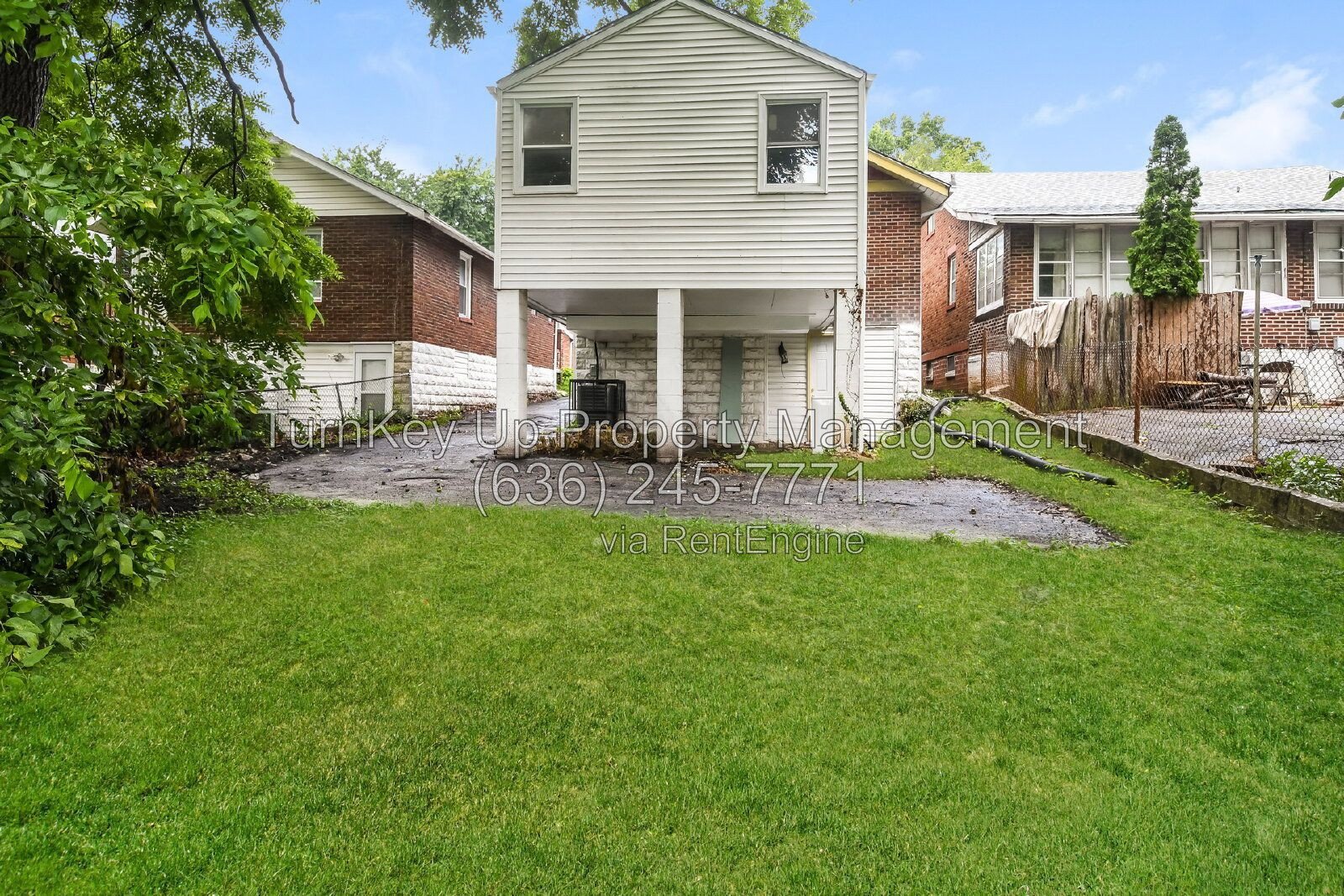Spacious 3-Bedroom Home with Plenty of Living Space in St. Louis! property image