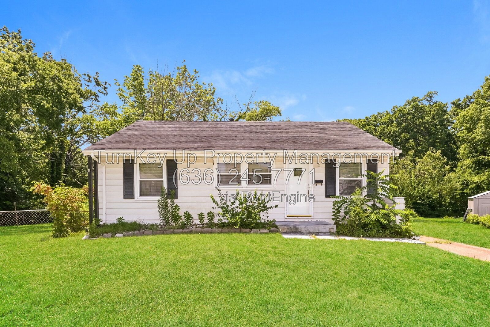 Move-In Ready 3-Bedroom Home at 10300 Ross Circle, St. Louis – Section 8 Welcome! property image