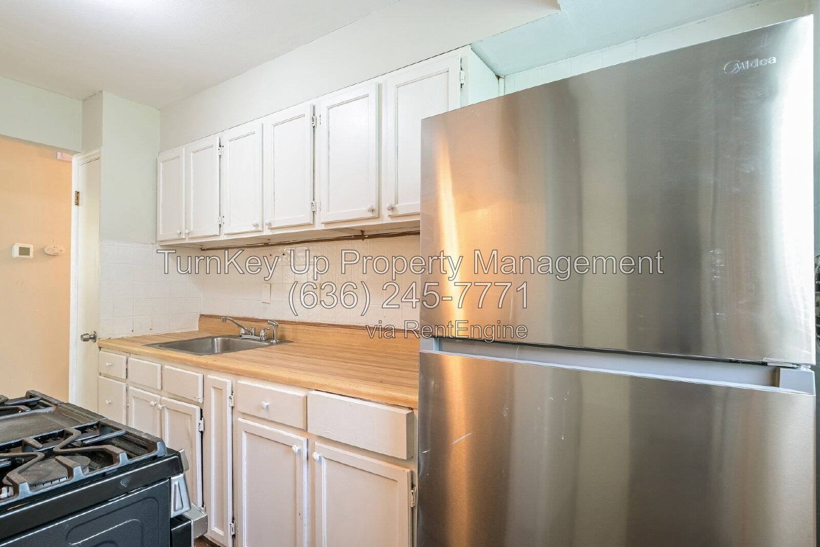 Move-In Ready 3-Bedroom Home at 10300 Ross Circle, St. Louis – Section 8 Welcome! property image