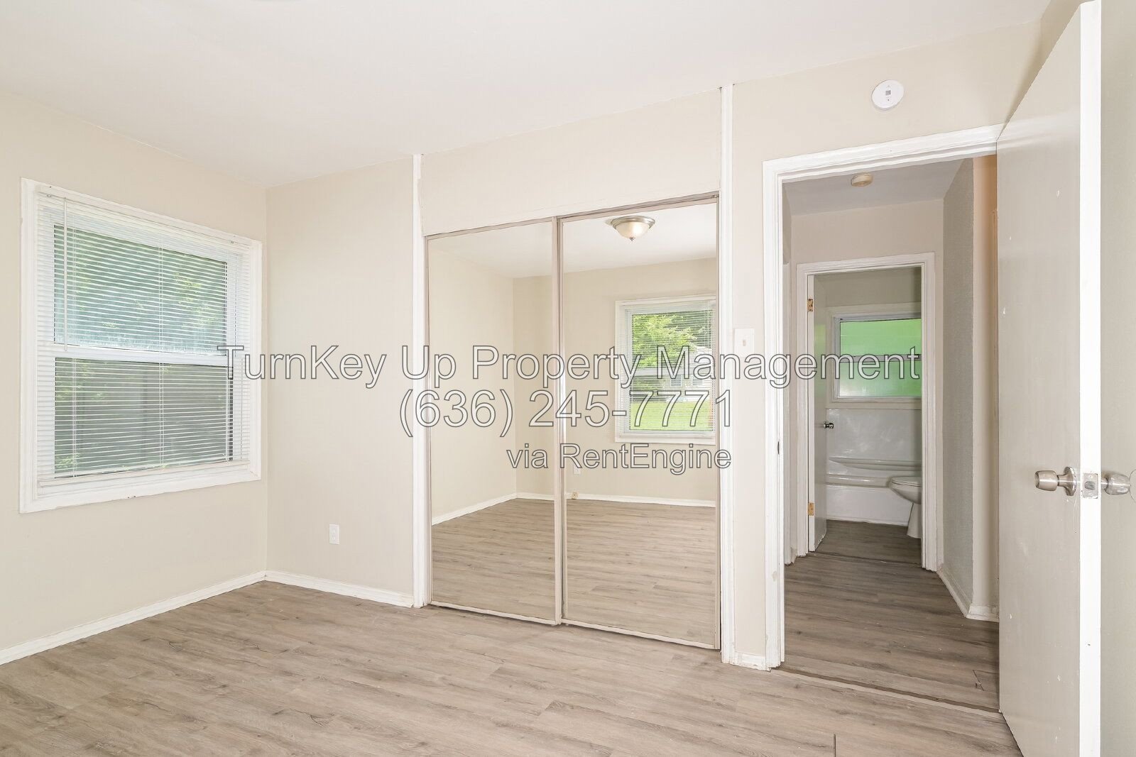 Move-In Ready 3-Bedroom Home at 10300 Ross Circle, St. Louis – Section 8 Welcome! property image