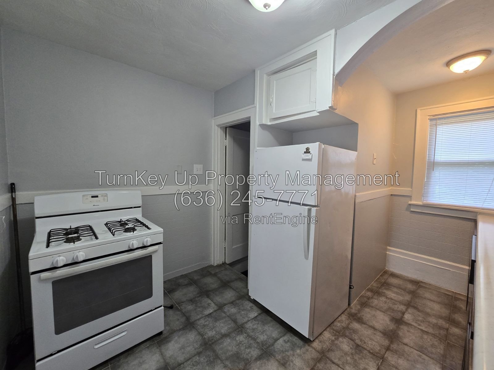 Cozy & Inviting 2-Bedroom Saint Louis Home | 920 Sq Ft Comfort | Section 8 Welcome! property image