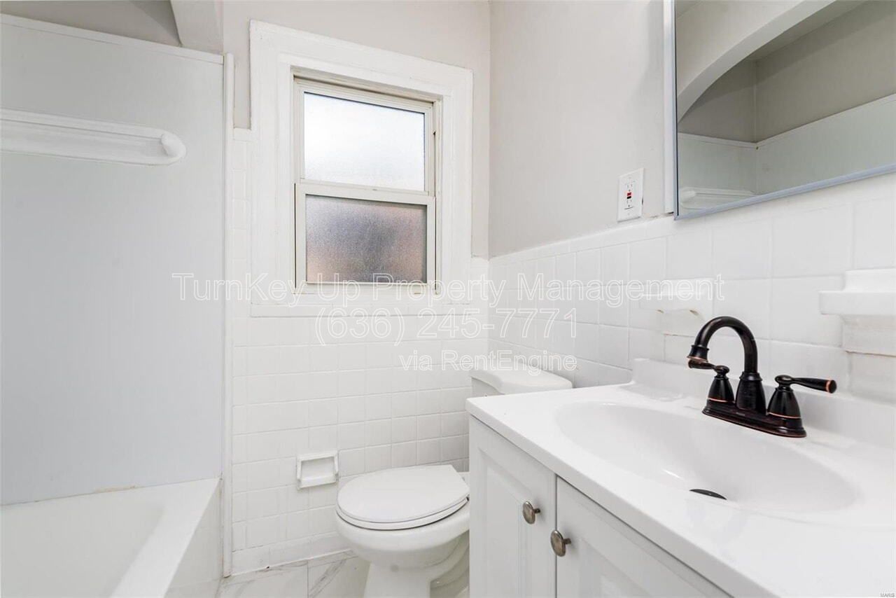 Move-In Ready 3BR Home – Section 8 Welcome – 3513 West Pl property image