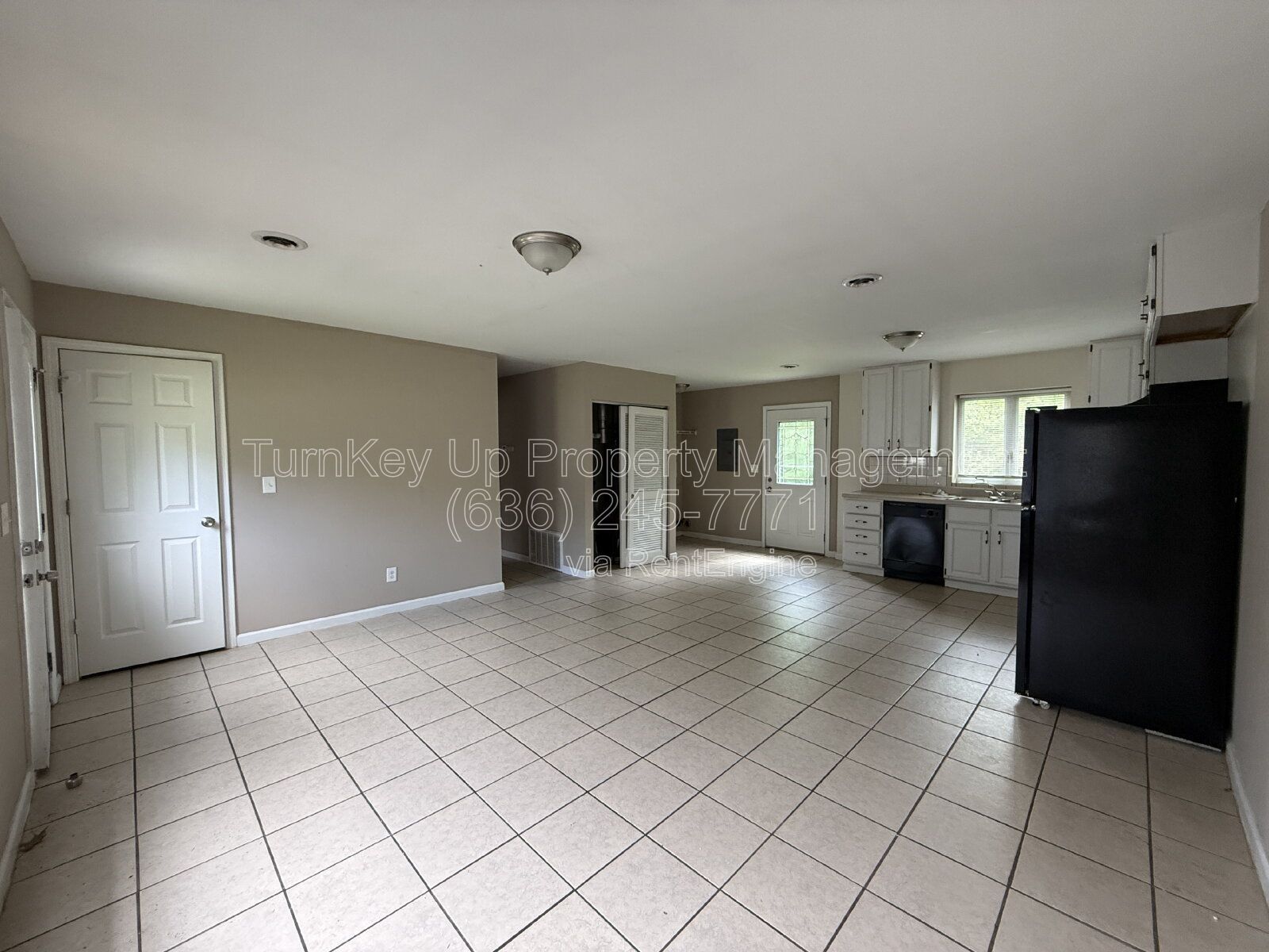Spacious 3BR / 2BA Home in Saint Louis – Section 8 Welcome! property image
