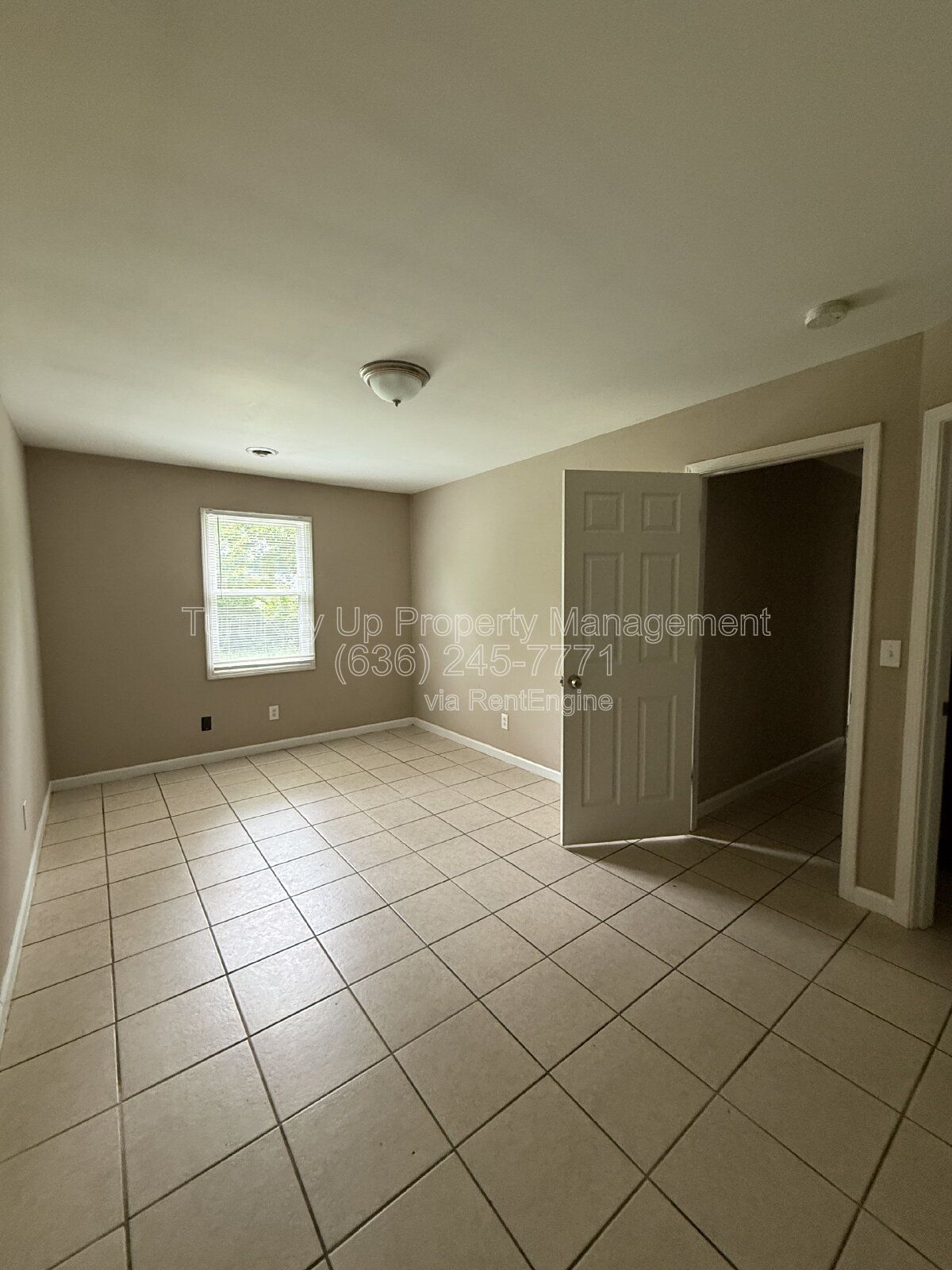 Spacious 3BR / 2BA Home in Saint Louis – Section 8 Welcome! property image